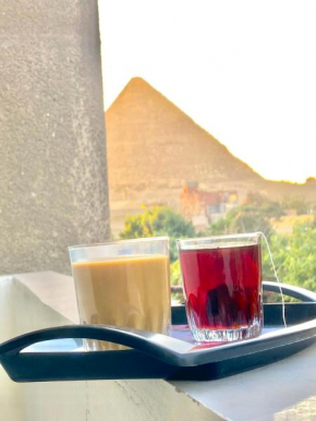 Khufu 9 Pyramids View Hotel